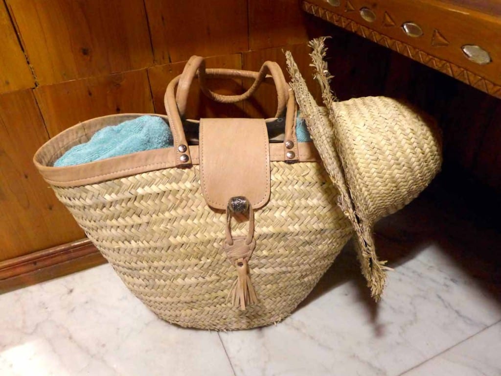 La Sultana - bag with towels and sun hat