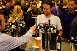 southside_BeerFest_serving