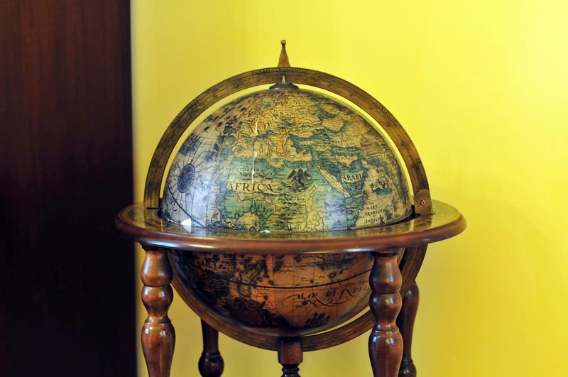 The Old School B&B - Geography room globe