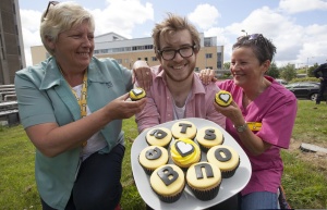 James Morton bake it for the Beatson Glasgow