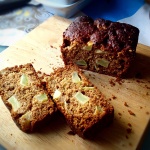 Spiced apple and oat spiced loaf