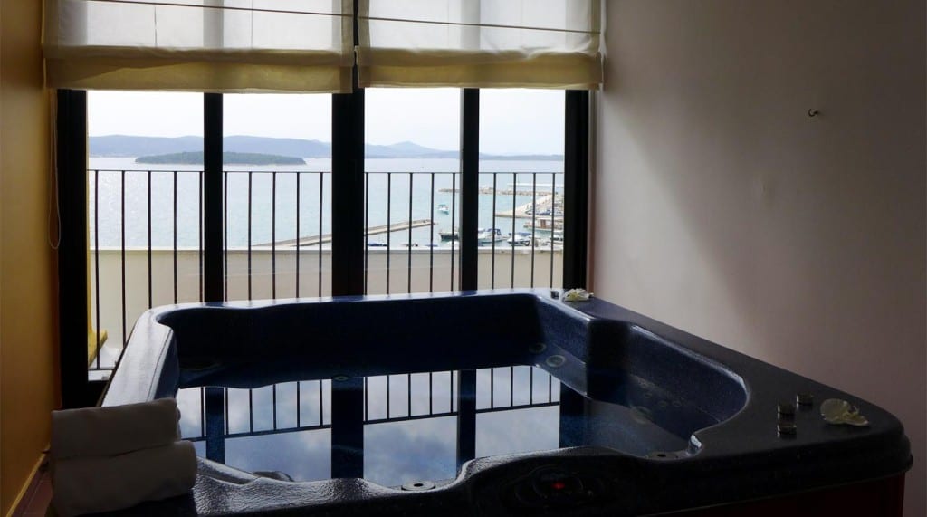 Ilirija_biograd_restaurant_spa_jacuzzi