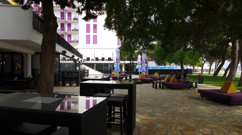 adriactic_biograd_hotel_lavender_cocktail_bar