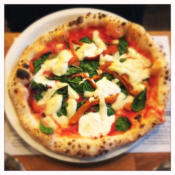 Paesano_pizza_red_pepper