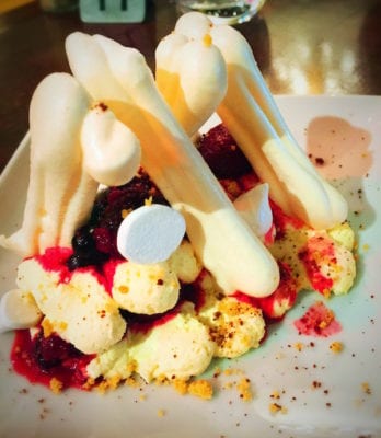 moness_resort_eton mess