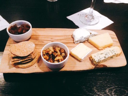 Walking food tour: Cheeseboard at the Anchor Line