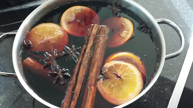 Mulled red wine