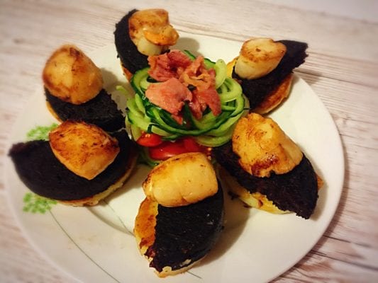 Scallop and black pudding salad 5pm Christmas 