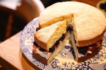 Autumnal Victoria Sponge with Blackberries & Spiced Cream photography credit Richard Hill