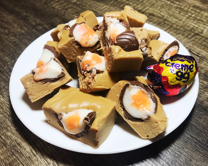 Creme egg fudge recipe easter