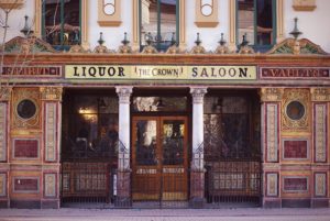 The crown bar Belfast historic pub