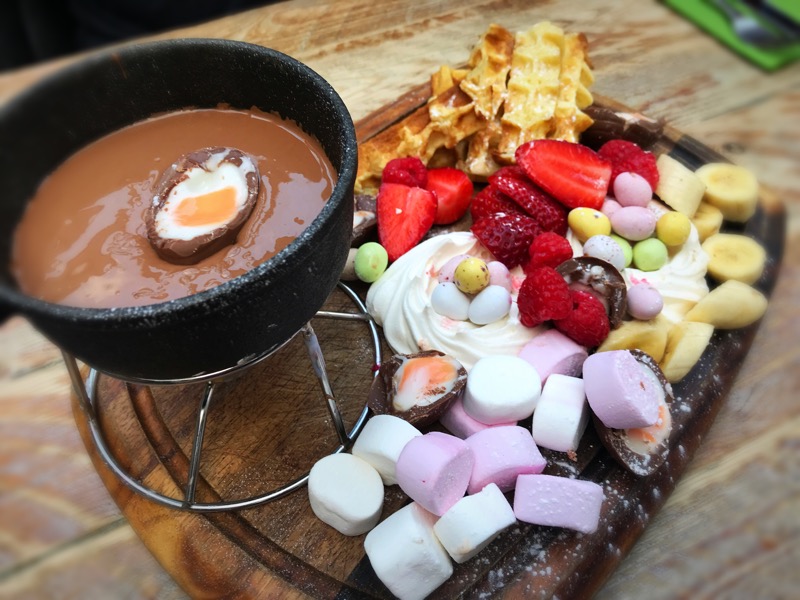 Brel Glasgow West End Creme Egg fondue