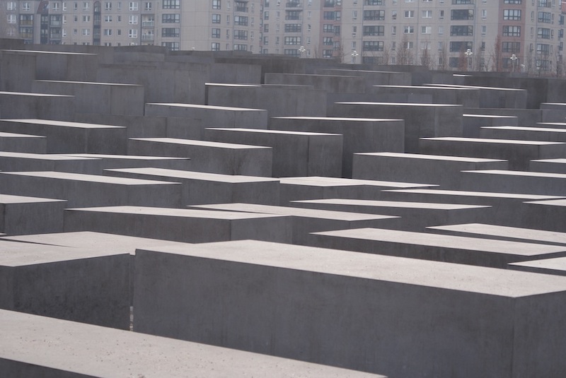 holocaust memorial to the murdered jews of europe berlin