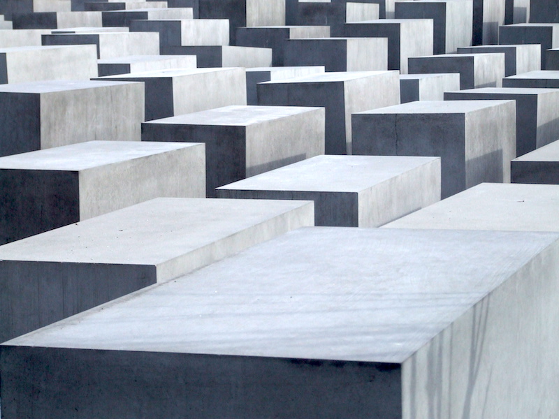 holocaust memorial to the murdered jews of europe berlin