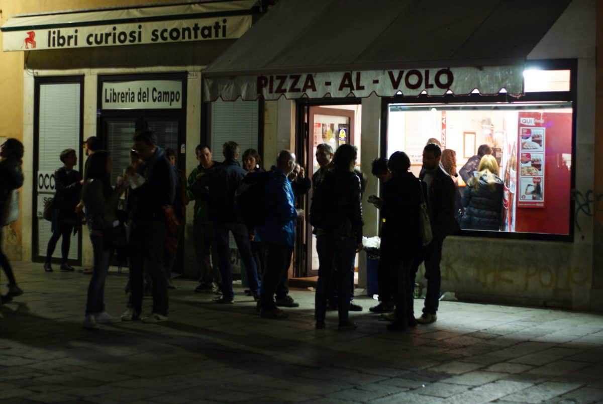 Venice Italy Pizza al Volo 