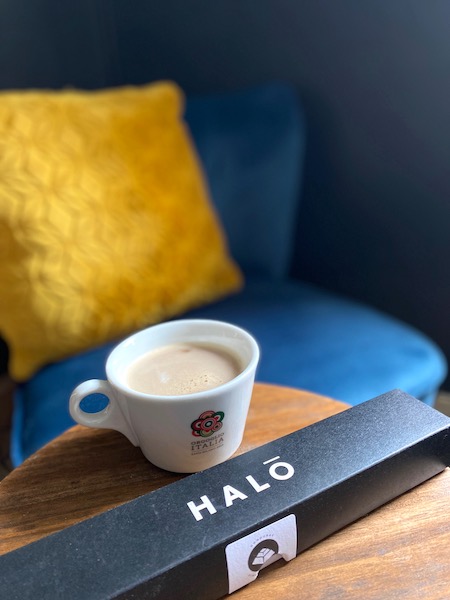 halo coffee and seat