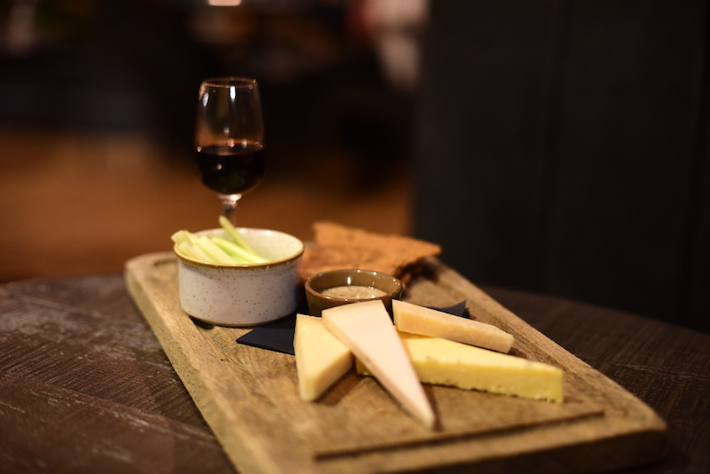 the black bull sedbergh cheese board