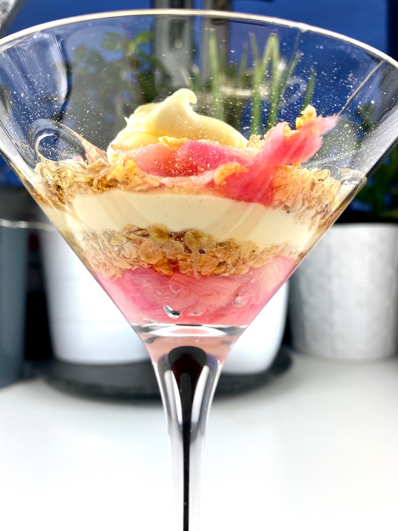 side view rhubarb cranachan