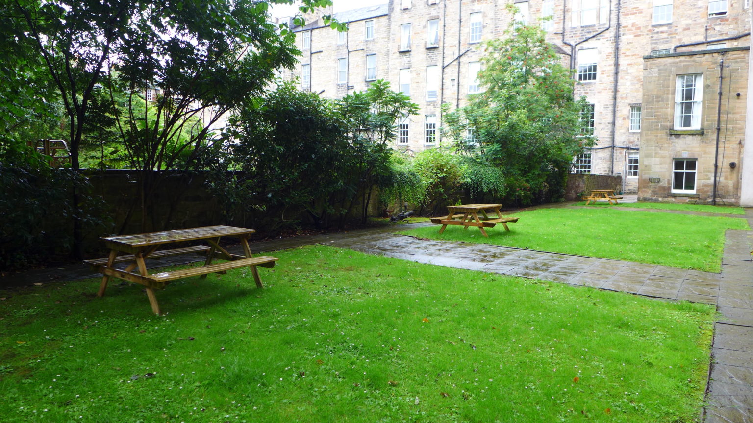 Where to stay Sonder Royal Garden Apartments, Edinburgh • Foodie