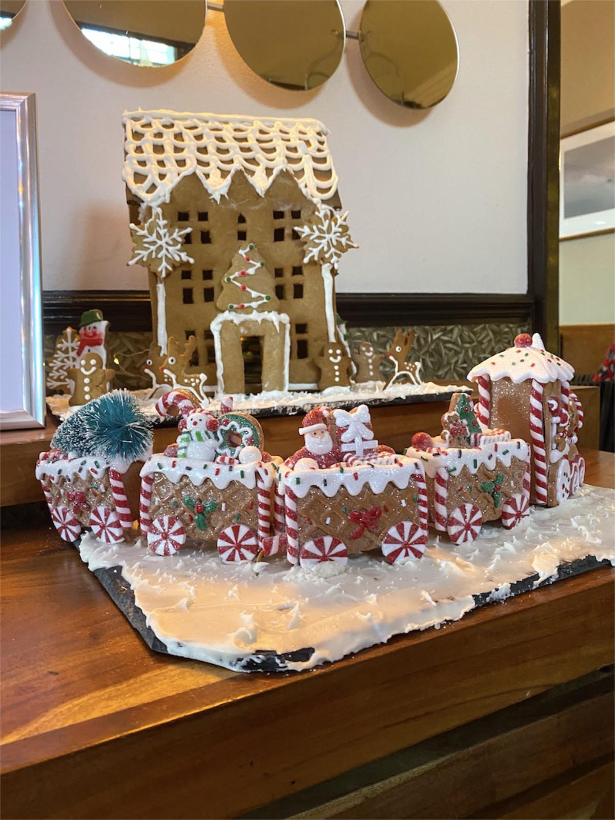 duisdale_house_gingerbread_house