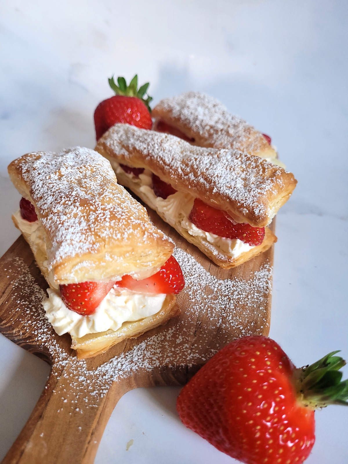 Strawberries and Whipped Cream Puff Slices Recipe