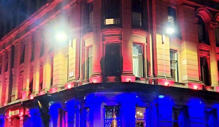 Revolver glasgow