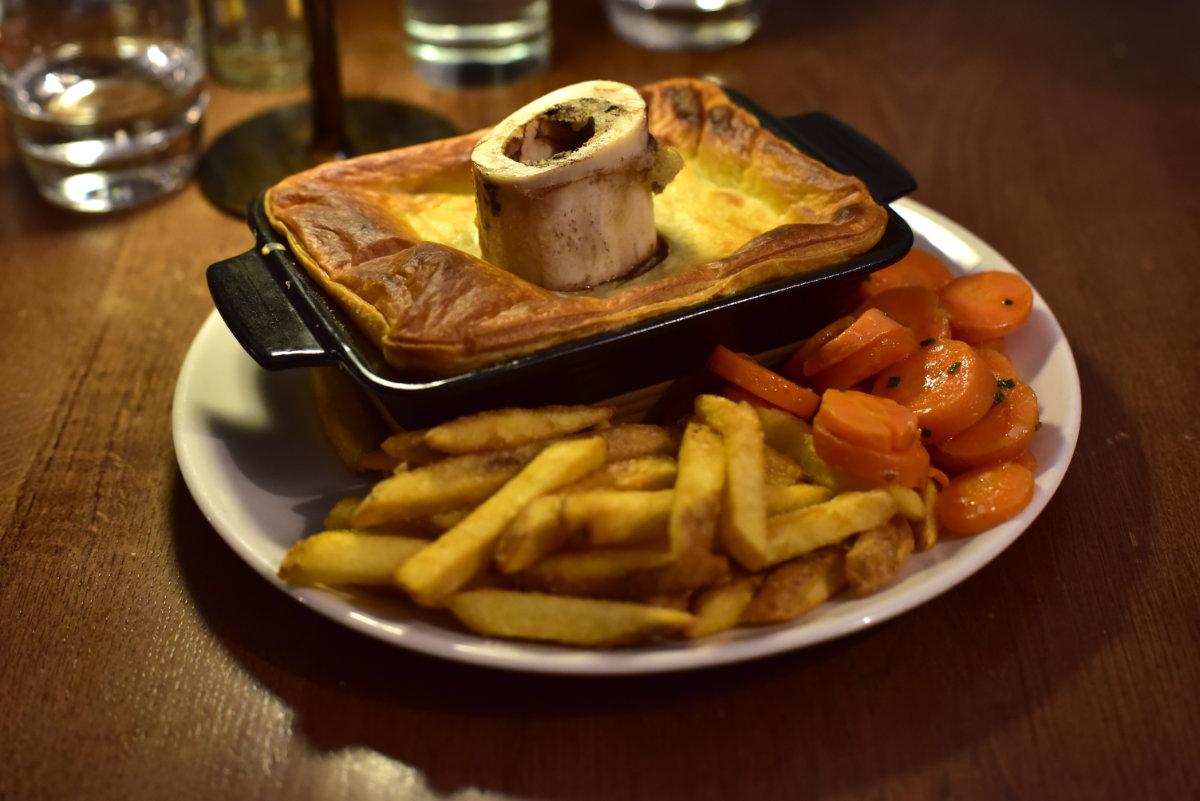 the ship inn elie main course steak pie