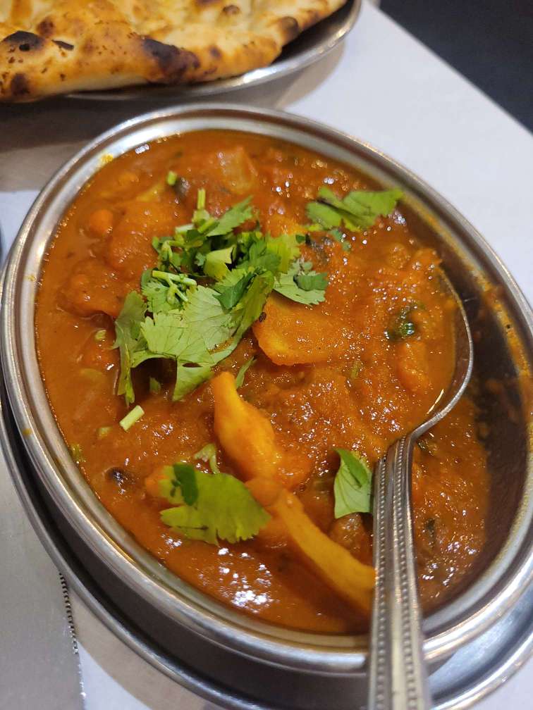 Indian curry and naan at Prince of India Pitlochry
