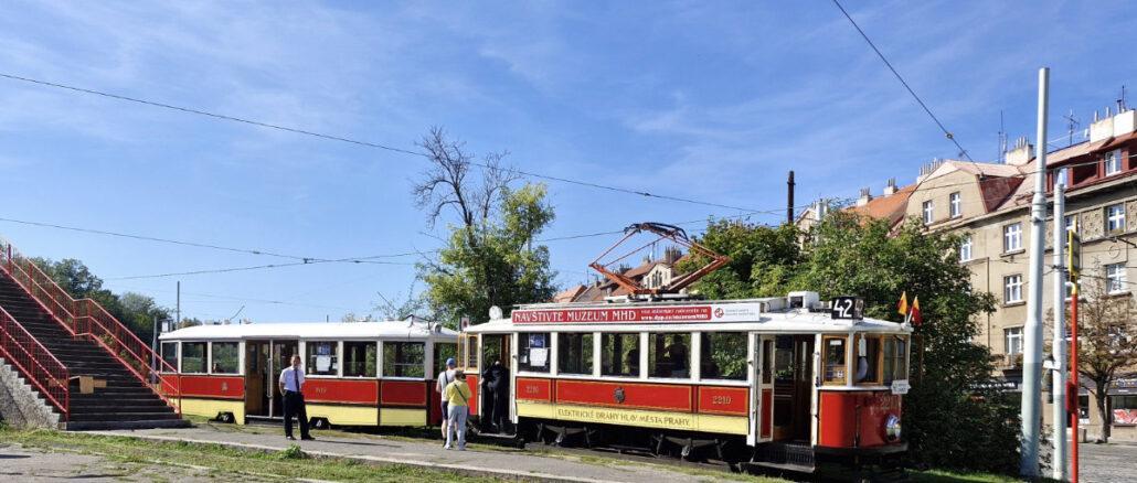 prague vintage tram