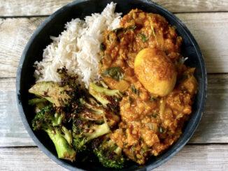 Lentil Curry with Crispy Eggs and Tarka Broccoli Recipe