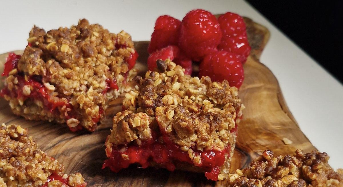 Raspberry Crumble Slice