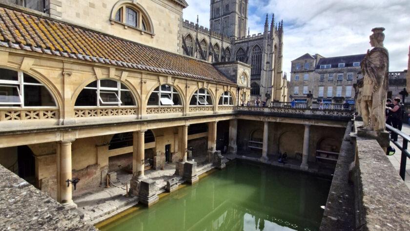 the roman baths bath