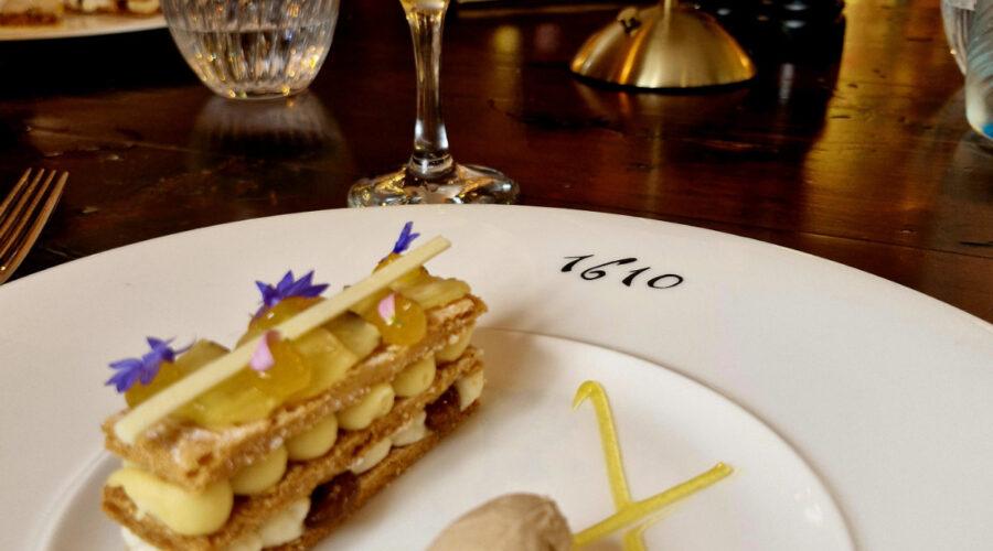 1610 at The Globe Inn, Dumfries