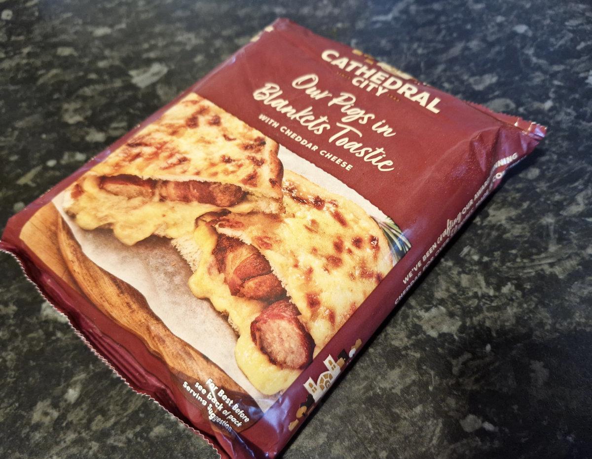 Trying out Cathedral City Pigs in Blankets Toastie