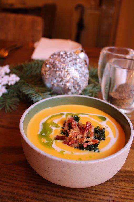 stress out of Christmas this year with The Wedgwood At Home Festive Box.