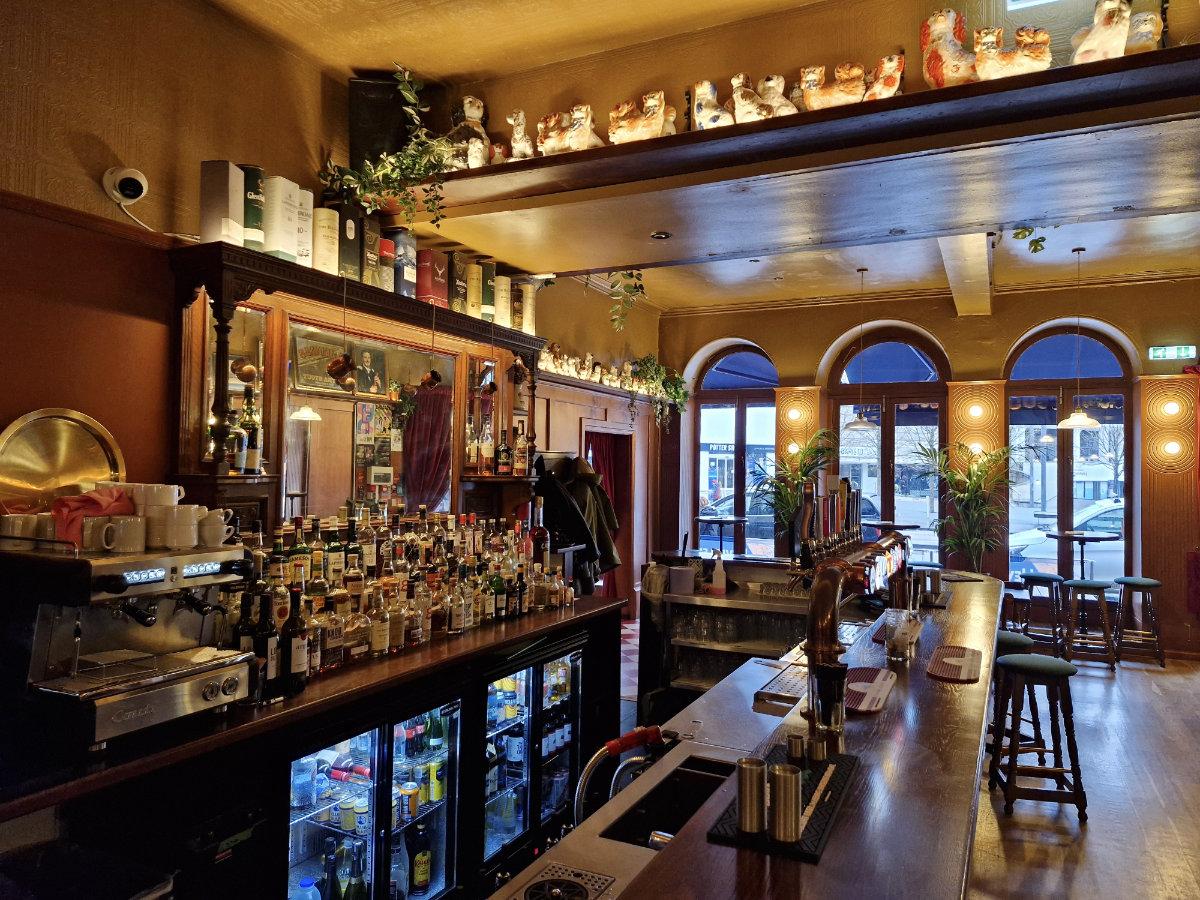 The gilded saloon edinburgh