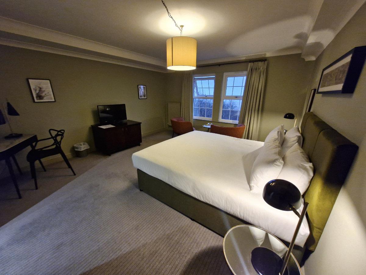 the_cottage_in_the_wood_room_coach_house_bedroom