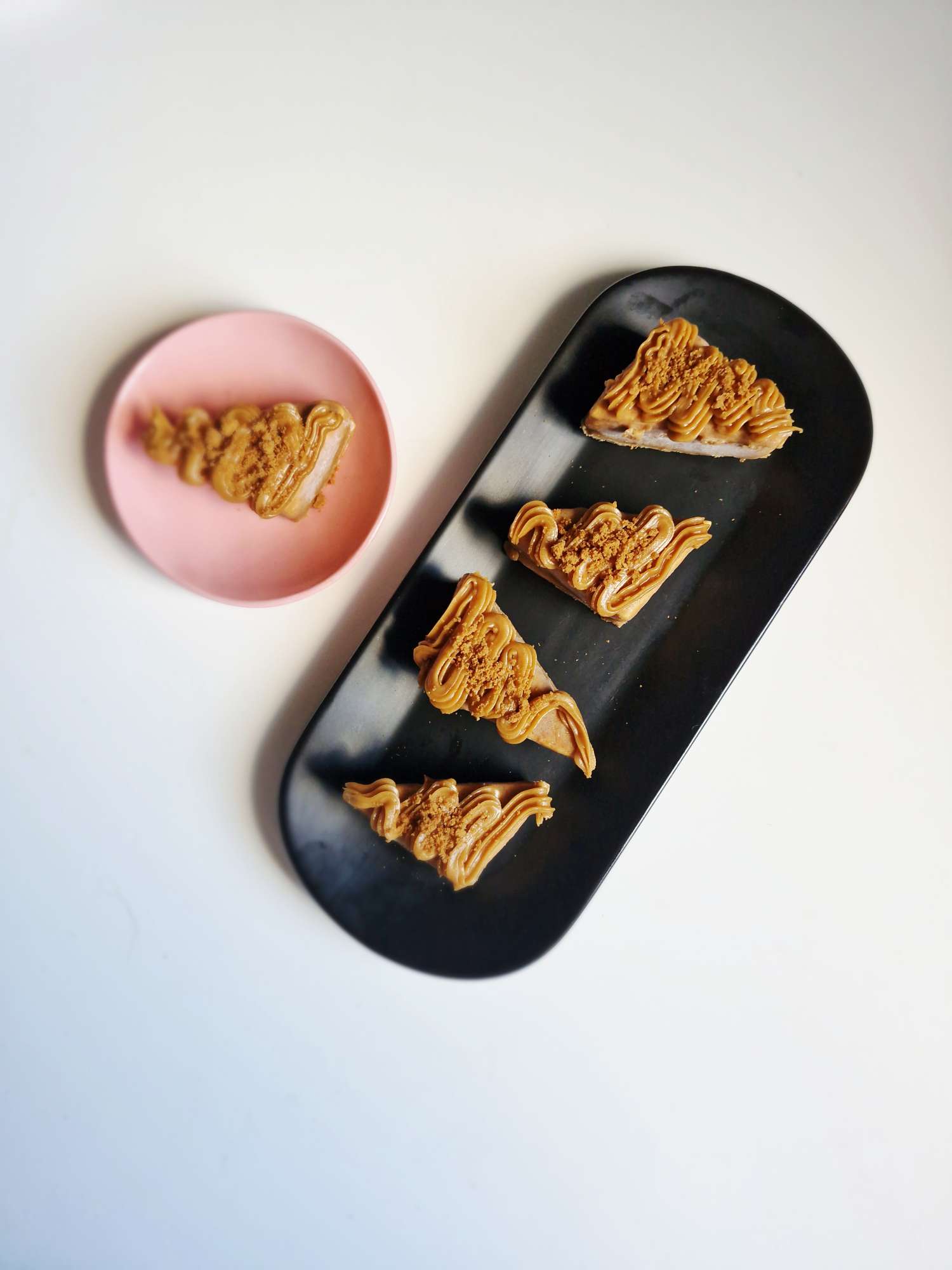 Book Review Patisserie Made Simple: The Art of Petits Gateaux by Maxine Scheckter