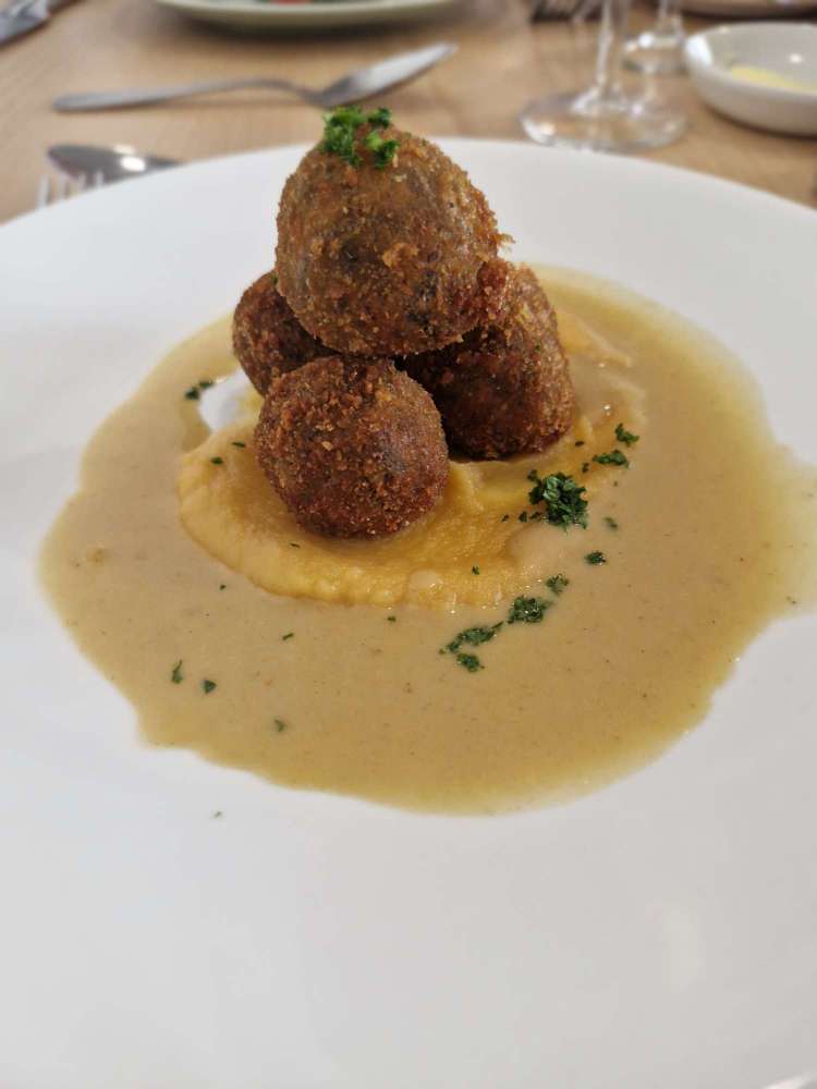 Lunch at EH15 Restaurant & Bar, Edinburgh