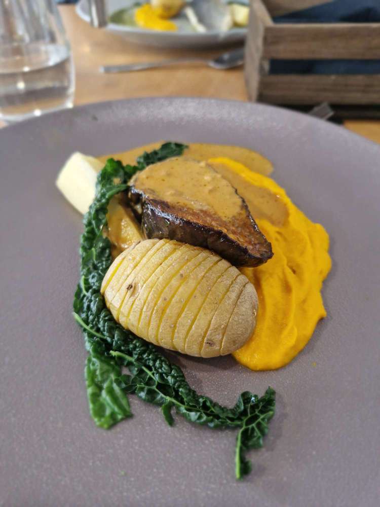 Lunch at EH15 Restaurant & Bar, Edinburgh