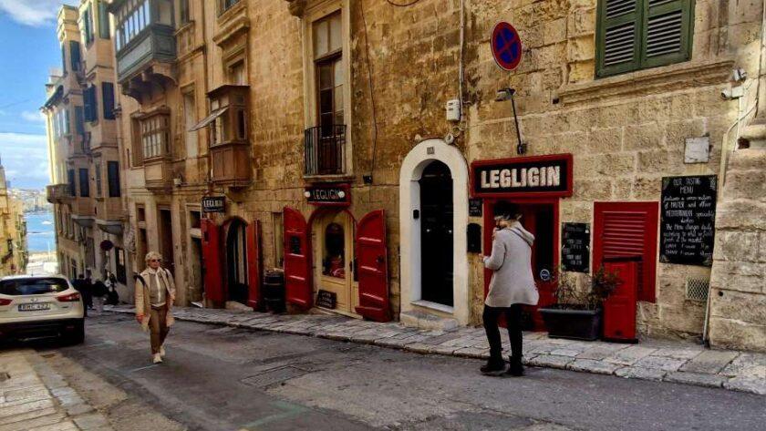 Legligin Valletta outside