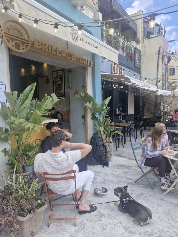 Brunch in Malta brillace Café 