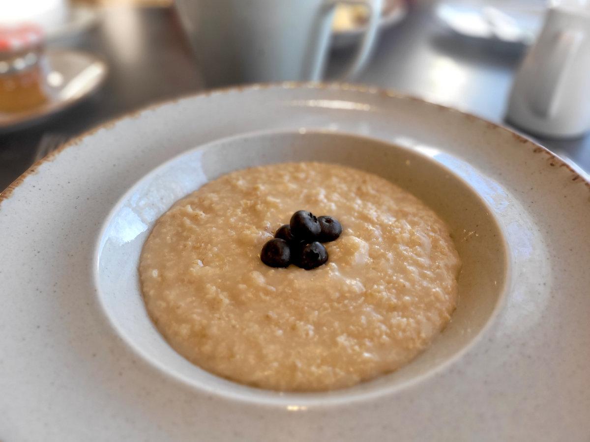 Broadford Hotel Skye Review | Accommodation & Breakfast