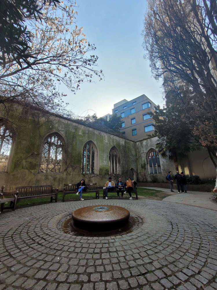 St Dunstan in the East London: A Hidden Garden Among the Ruins