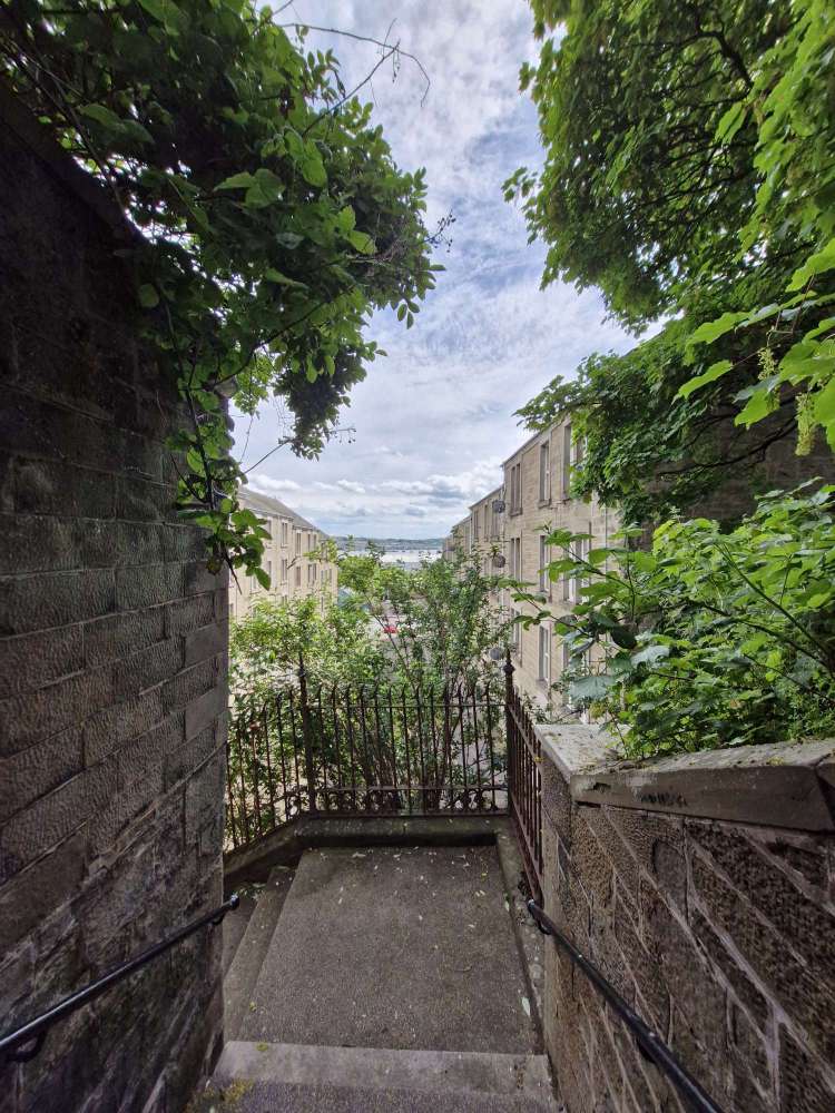 Frankenstein Steps Dundee: Mary Shelley’s Hidden Landmark