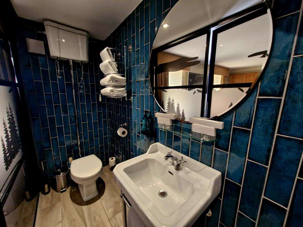 bathroom Riva Boutique Hotel Helensburgh Review – Stylish Seafront Stay Near Loch Lomond