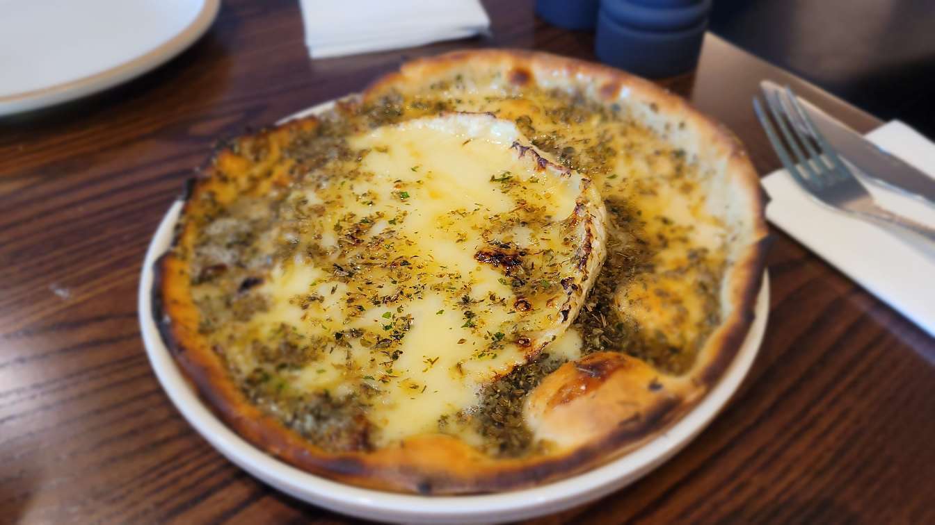 Santé Restaurant Helensburgh Review small plates pizza
