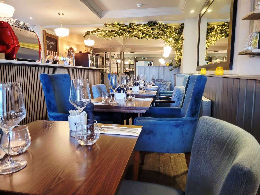 Santé Restaurant Helensburgh Review inside