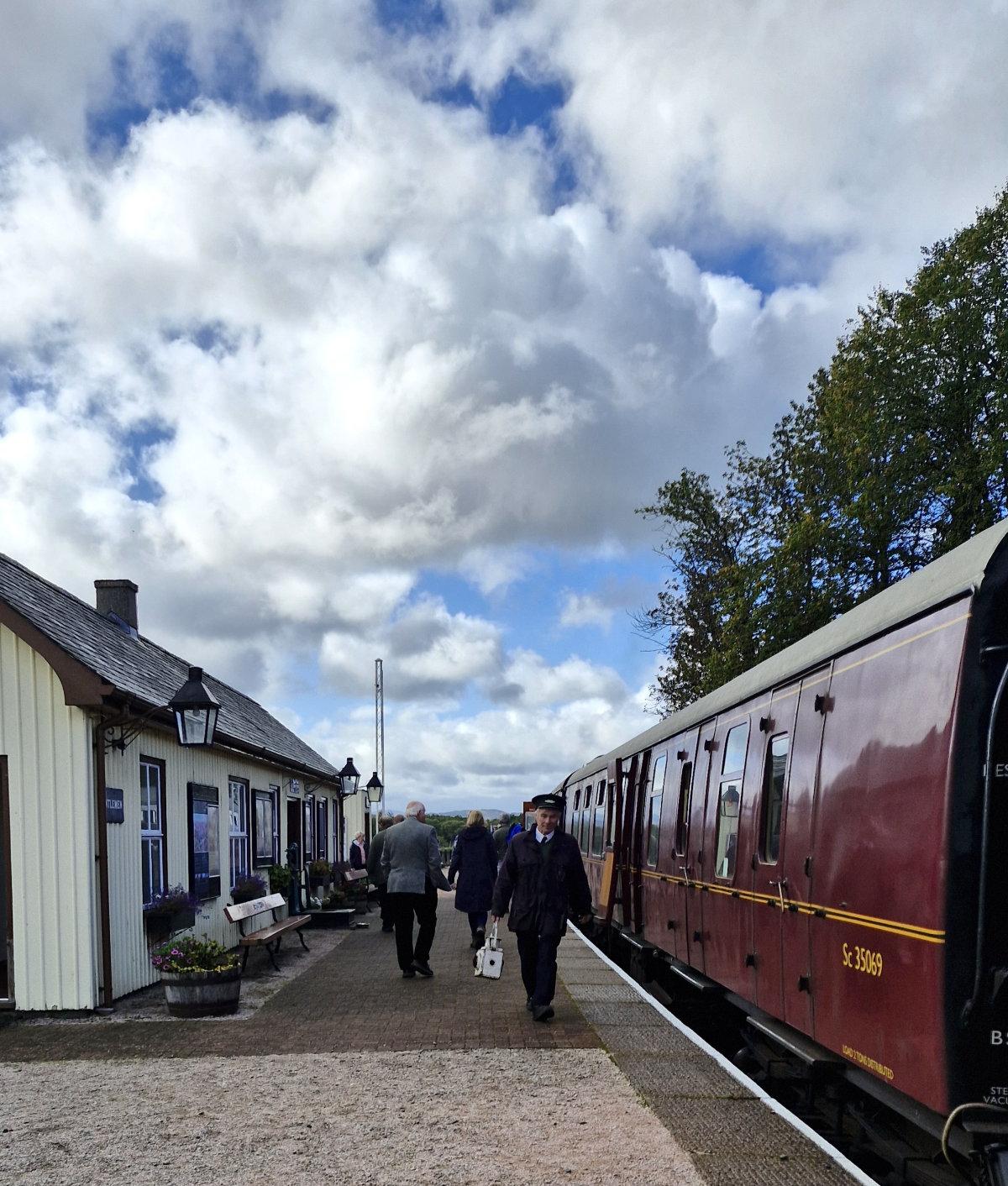 broomhill station strathspey railway