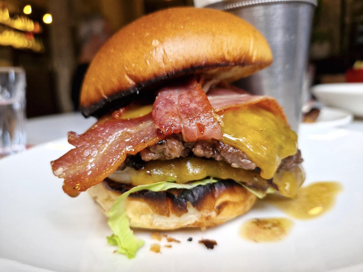 whirlybird edinburgh review highland wagyu burger